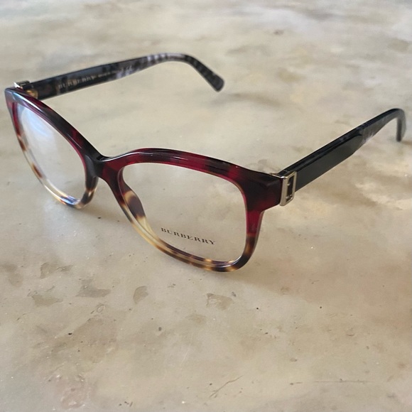 NIB Women’s Burberry Eyeglass Frames B2252 52-16-140 - Picture 2 of 8